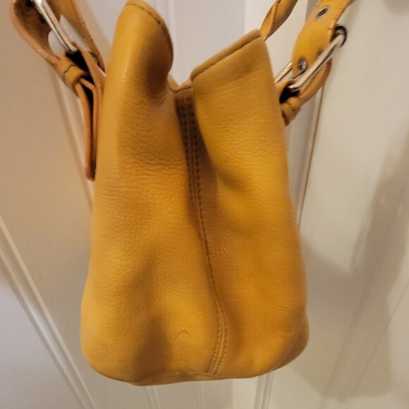 TIGNANELLO BUTTER YELLOW PEBBLED LEATHER HANDBAG PURSE TOTE - Picture 7 of 15